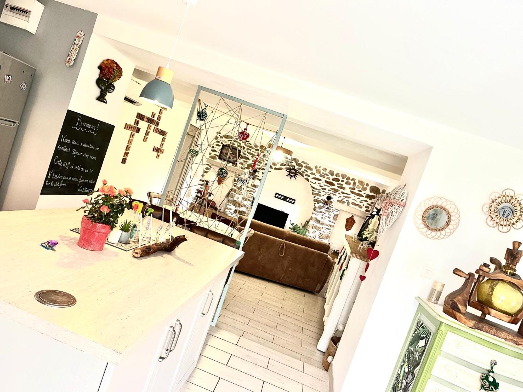 Appartement Cosy Saint-Hilaire-de-Brethmas Eksteriør bilde
